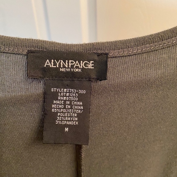 Green Dress - Picture 3 of 3